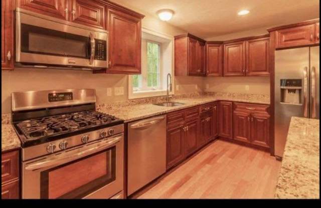 Charming 3BR House in Norton photos photos