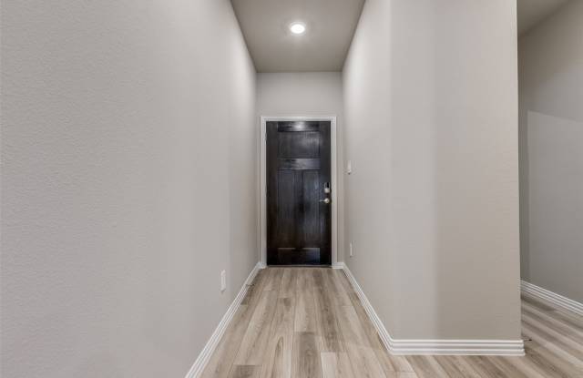 4805 Everly Court Gallery 3