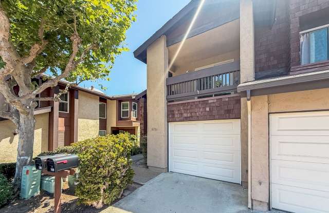 SD: Spacious 3BD/2.5BA Home in Scripps Ranch with Community Pool, Private Balcony & In-Unit Laundry photos photos