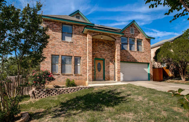 SPACIOUS 4-BEDROOM HOME IN PARKWOOD photos photos