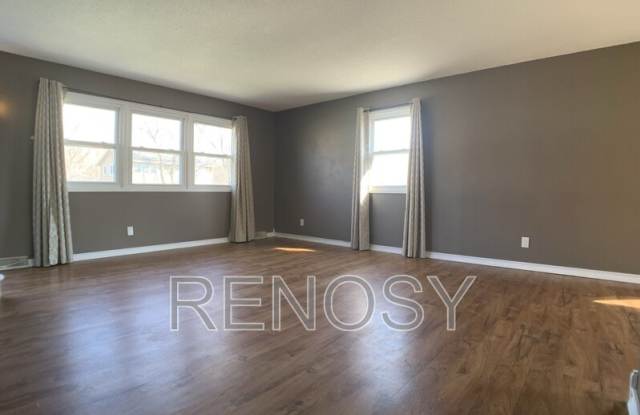 5172 NE 6th Ct Gallery 3