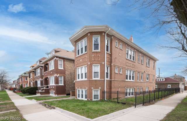 4759 S Springfield Avenue Gallery 1