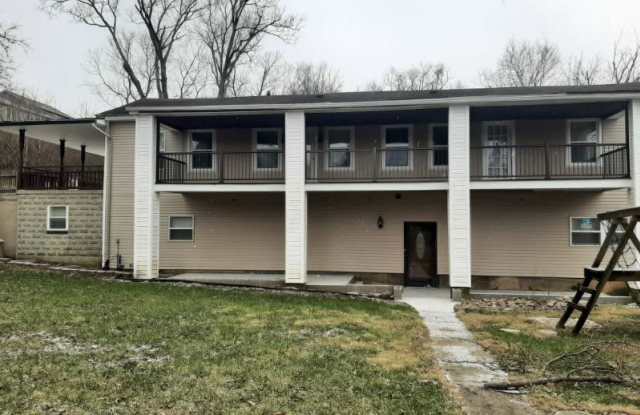 1535 HIGH STREET B - 1535 High Street, Hamilton, OH 45011