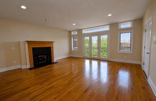 2942 N LINCOLN Avenue Gallery 3
