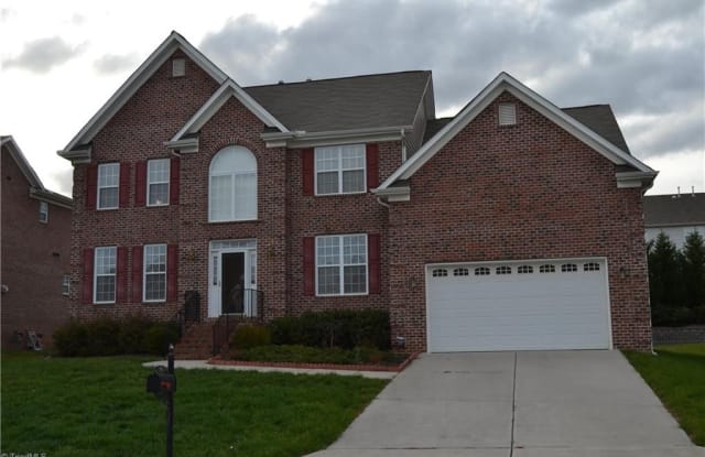8 Spring Hope Court - 8 Spring Hope Court, Greensboro, NC 27282