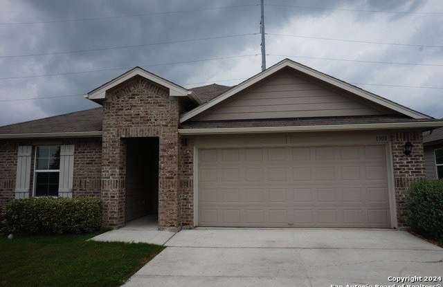 1308 Parkwood photos photos