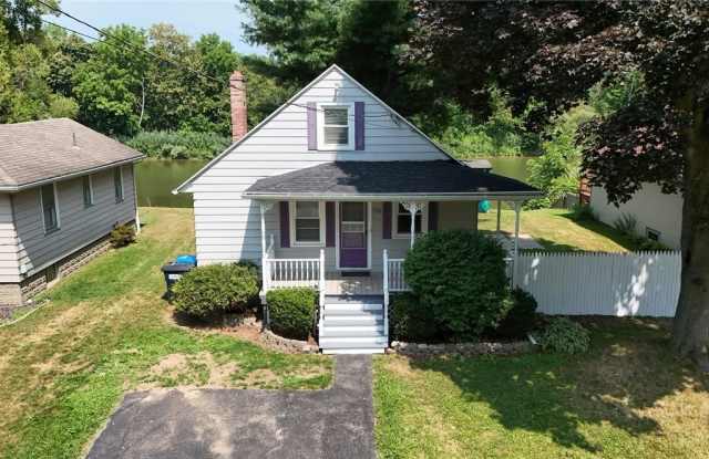 202 River Meadow Drive - 202 River Meadow Drive, Monroe County, NY 14623