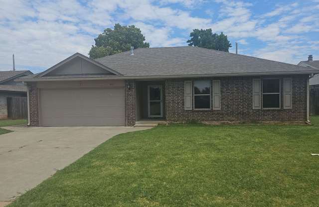 Very Nice 3 bedroom 2 bath home in Edmond schools photos photos