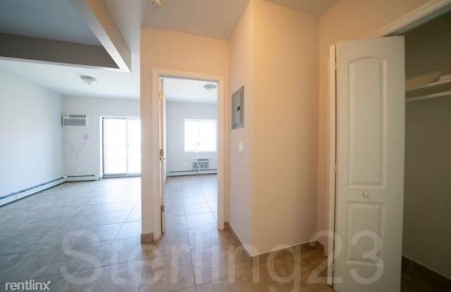 31-58 37th Street 4R Gallery 4