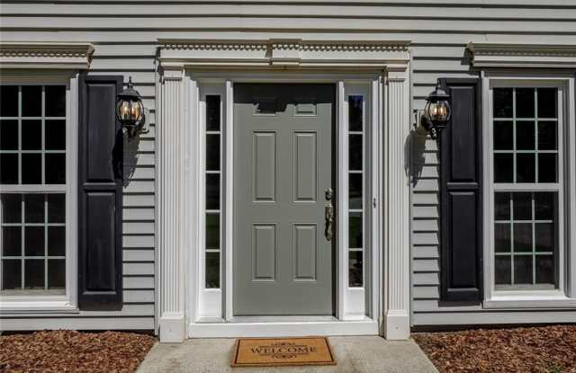 1439 Princeton Court Gallery 2