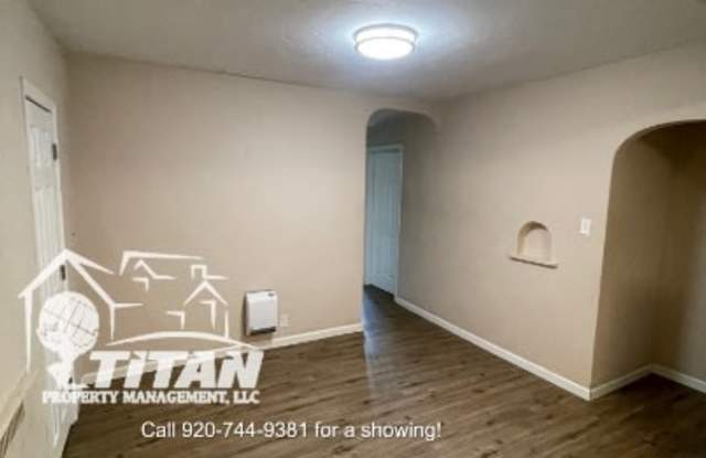 905 Stuart Street - D Gallery 2
