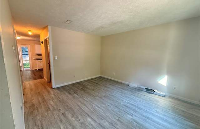 5835 Aftonshire Drive Gallery 3