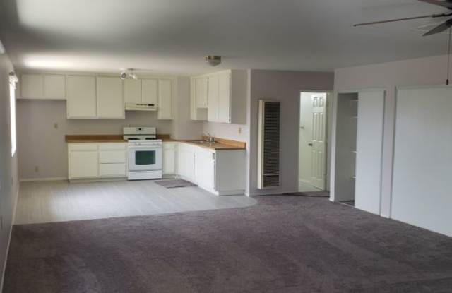 10440  Baker road - 10440 Baker Road, Lucerne Valley, CA 92356