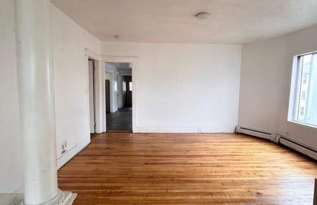 48 Plantation St Gallery 1