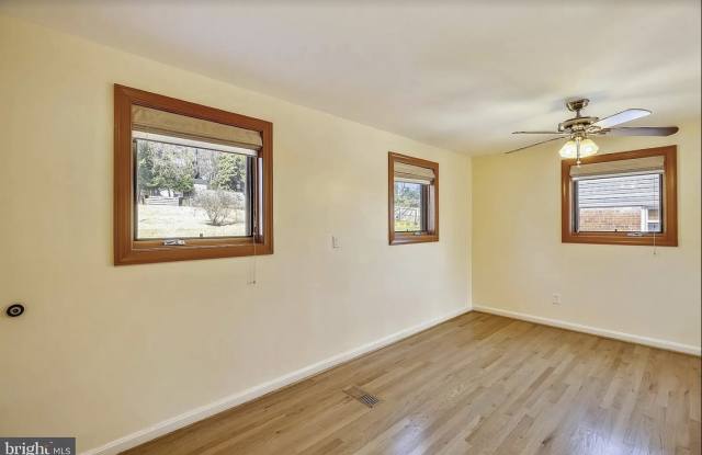 4801 Boiling Brook Pkwy Gallery 4