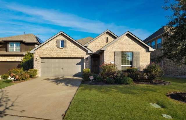 2020 Overton Park Drive photos photos