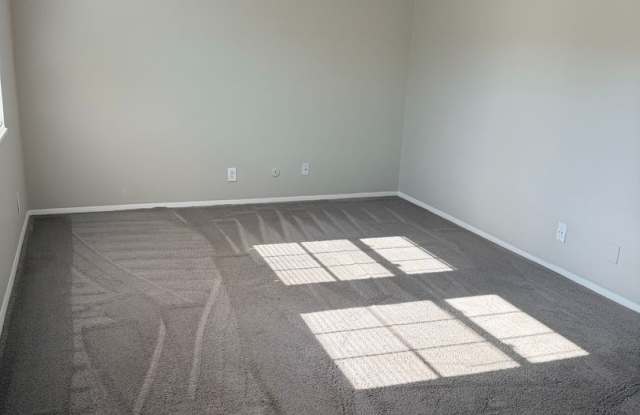 One Bedroom Bungalow Gallery 1