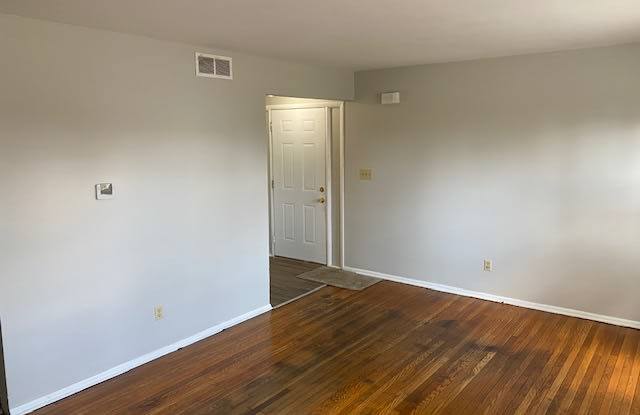 3056 Rotunda Ct., N Gallery 3