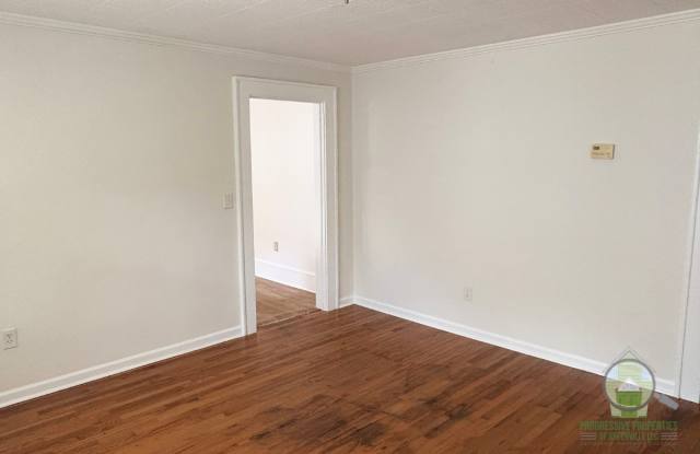 518 Perry Avenue Gallery 3