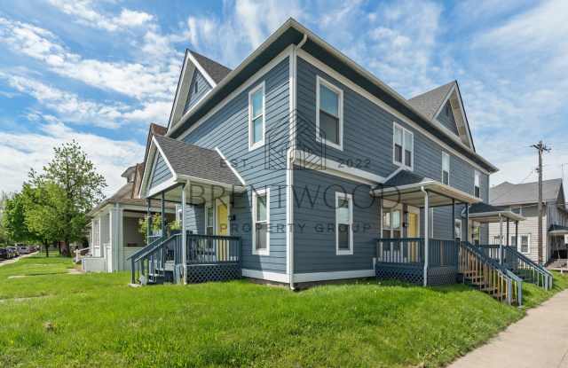 For Lease | 3 Bed, 1 Bath | 1,613 Sq Ft | Updated Unit in the Heart of Indy - 147 East 30th Street, Indianapolis, IN 46205