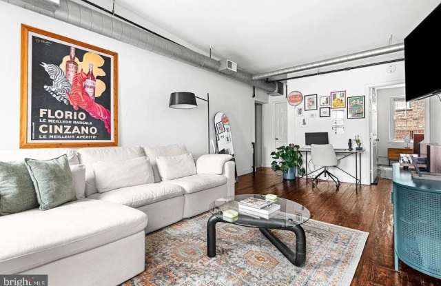 36 STRAWBERRY STREET Gallery 1