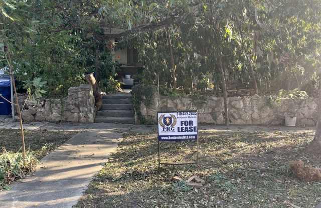 418 W Mulberry Apt A photos photos