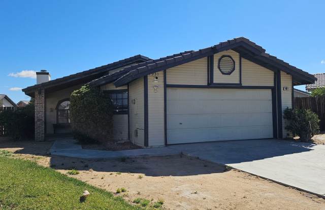 Beautifully Updated 3 Bedroom, 2 Bathroom Home in a Quiet Cul-de-Sac! photos photos