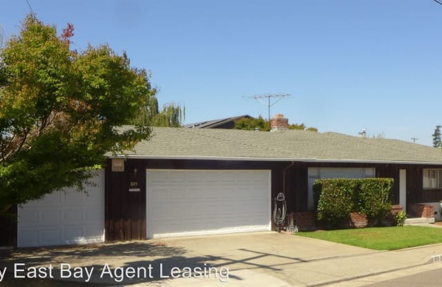 825 Ashbury Ave - 825 Ashbury Avenue, El Cerrito, CA 94530