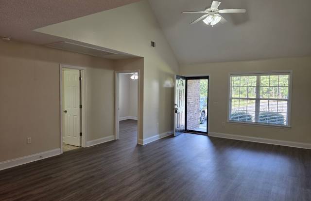 Lakeview Commons Community! Gallery 4