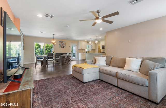 4014 N 81ST Street photos photos