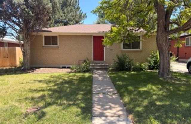 Spacious South Denver Home Near DU, Wash Park & Light Rail!!! photos photos Spacious South Denver Home Near DU, Wash Park & Light Rail!!! photos photos
