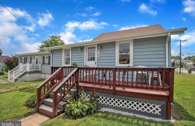 4101 9TH Street - 4101 9th Street, North Beach, MD 20714