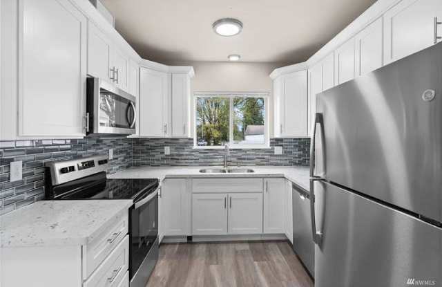 5110 Boston Harbor Road Northeast - 5110 Boston Harbor Road Northeast, Thurston County, WA 98506