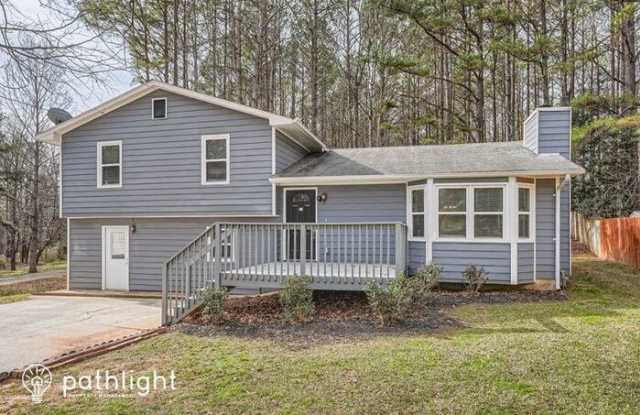 160 Elberta Drive - 160 Elberta Drive, Coweta County, GA 30265