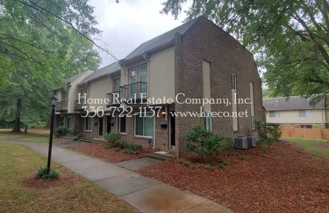 Brookglen Apartments | 1445 Brookwood Drive Apt B Gallery 2