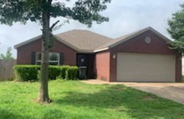 Lovely 4-Bedroom, 2-Bathroom Single Family Home COMING SOON!! photos photos