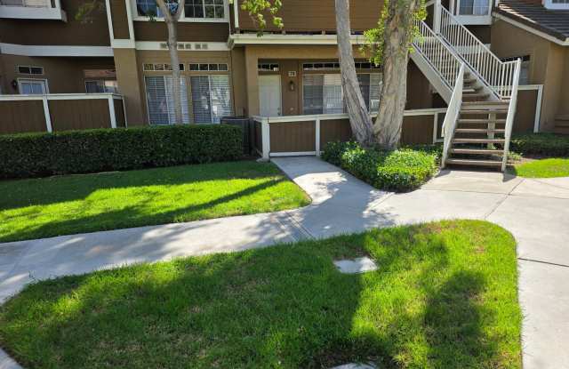 Excellent downstairs 1 Bedroom, 1 Bath condo in The Glens Gallery 1