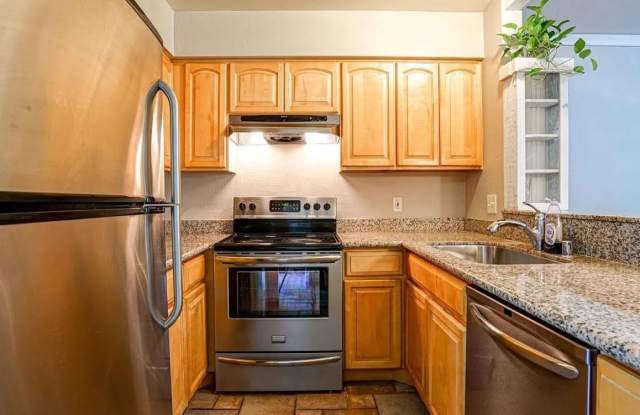 47 Redwood Court - 47 Redwood Court, Santa Rosa, CA 95409