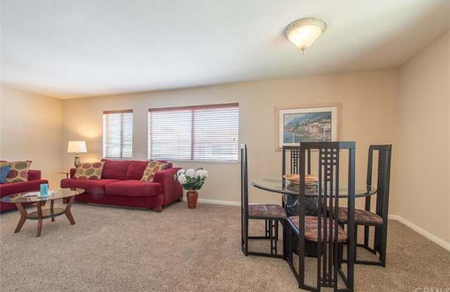 1064 Las Lomas Drive Gallery 3