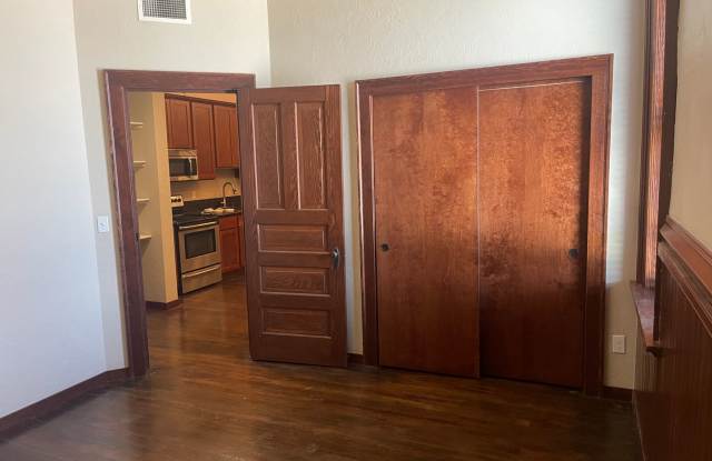 1904 LLC 30 F Apartments photos photos