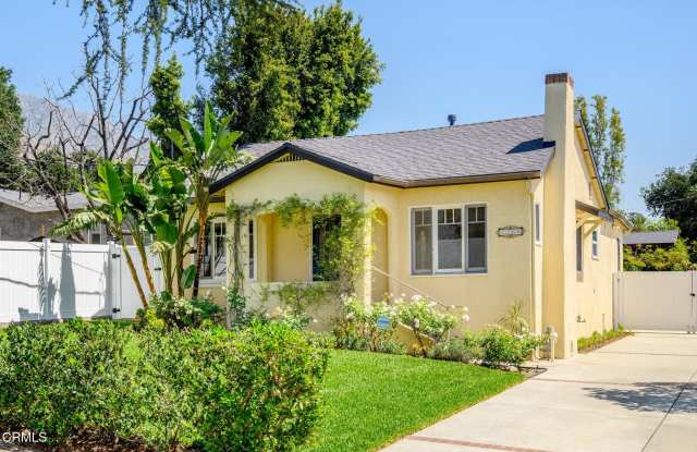 3360 Glenrose Avenue Gallery 2