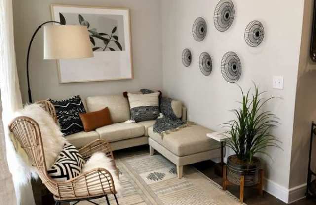 5438 Middle Fiskville Rd Gallery 3