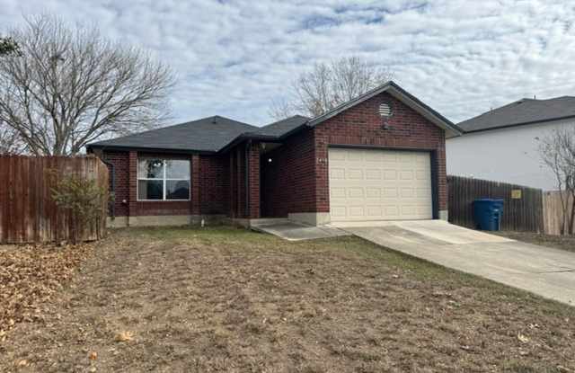 ONE STORY NICE AND CONVENIENT - 5418 Champions Hill Drive, San Antonio, TX 78233