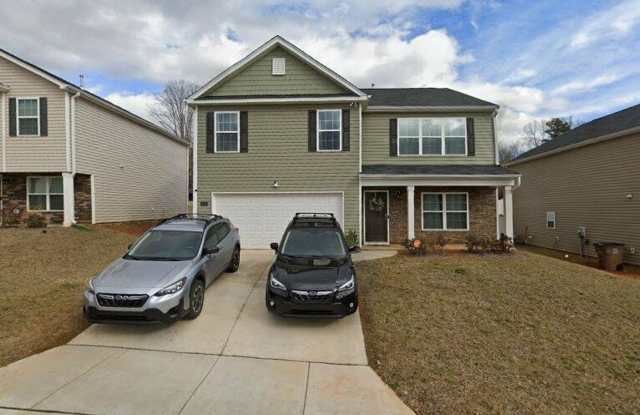 Spacious 5BR House in Greensboro photos photos