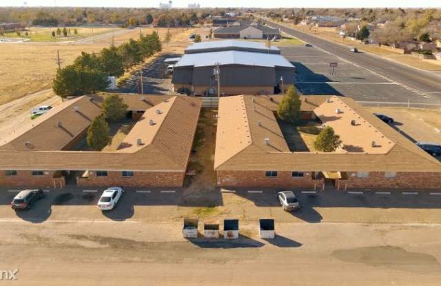 1725 e 1st st 8 - 1725 East 1st Street, Dumas, TX 79029