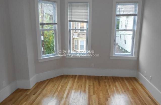 62 mozart St. Gallery 2