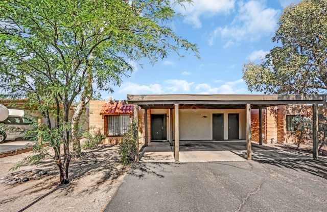 Vaulted Elegance in Old Spanish Trail photos photos