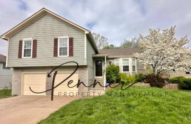 616 SE ATHENS DR - 616 Southeast Athens Drive, Lee's Summit, MO 64063 616 SE ATHENS DR - 616 Southeast Athens Drive, Lee's Summit, MO 64063