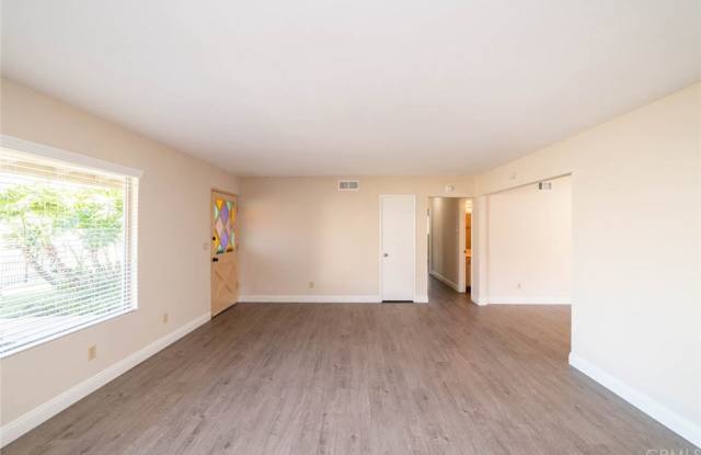 18609 Del Rio Place Gallery 4