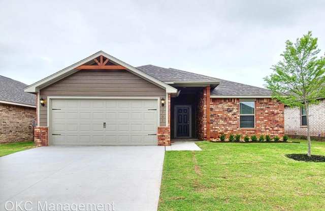 1701 Crimson Lake Blvd - 1701 Crimson Lake Boulevard, El Reno, OK 73036